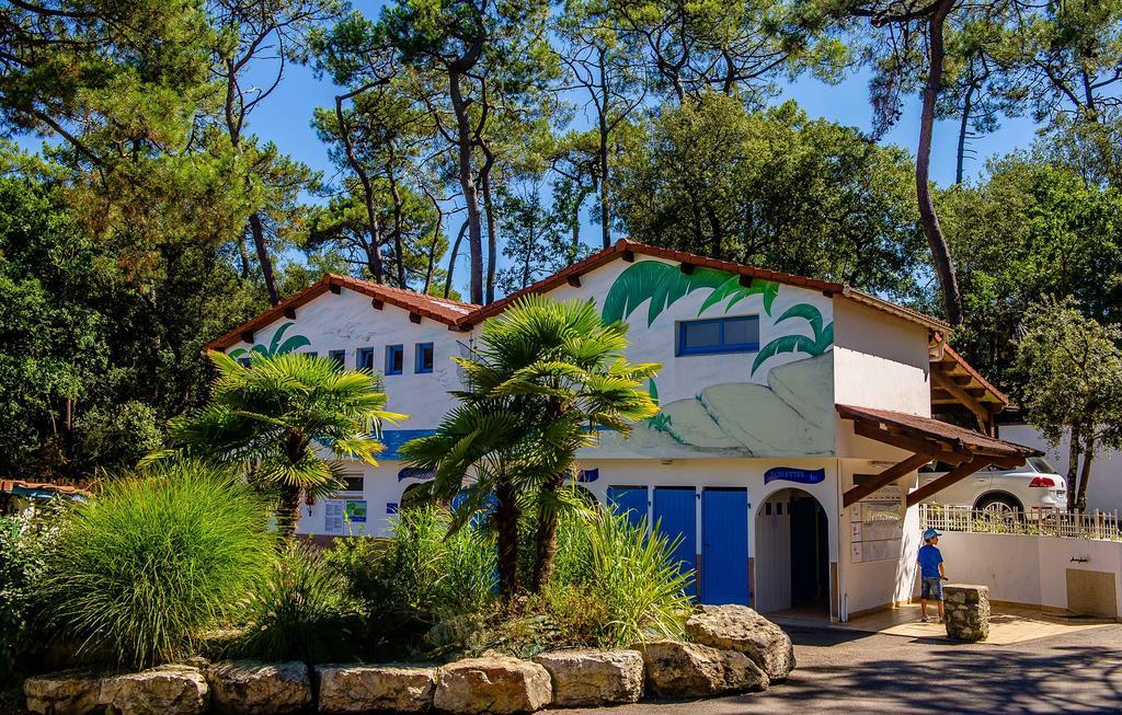 Domaine Residentiel De Plein Air Odalys Les Dunes Longeville-sur-Mer Exterior photo